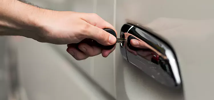 Why Choose Our Auto Locksmith Team in Janesville, WI?